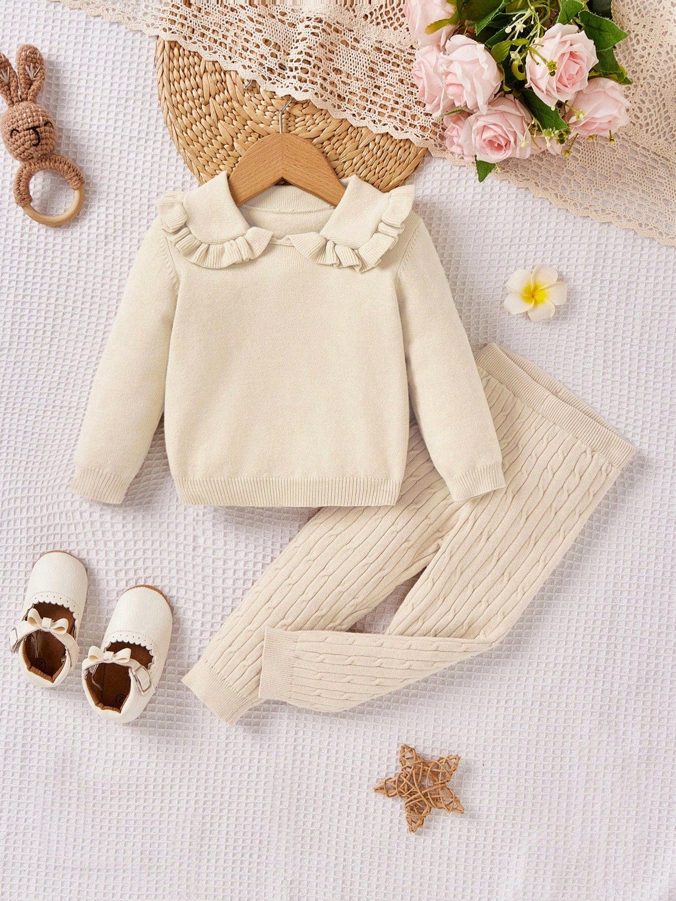 Pulover și pantaloni din tricot pentru fetiță