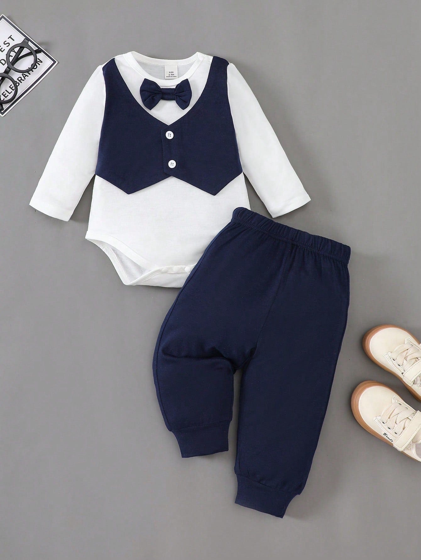Costumas pentru bebe ALIN