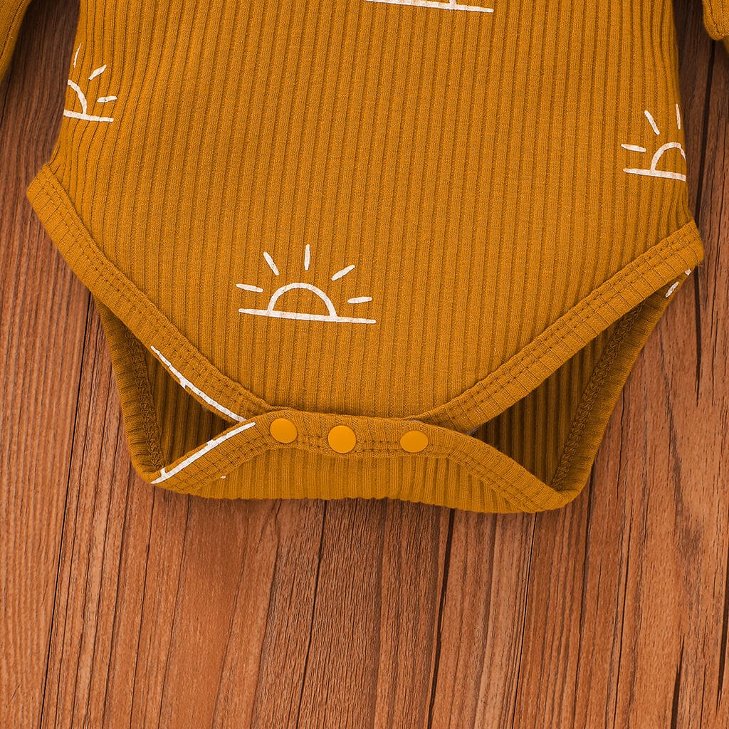 Body, pantaloni si fes pentru bebelusi