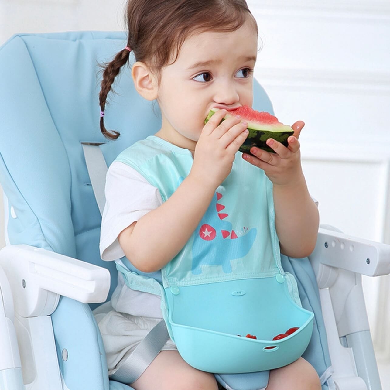 Bavetica din silicon pentru bebe