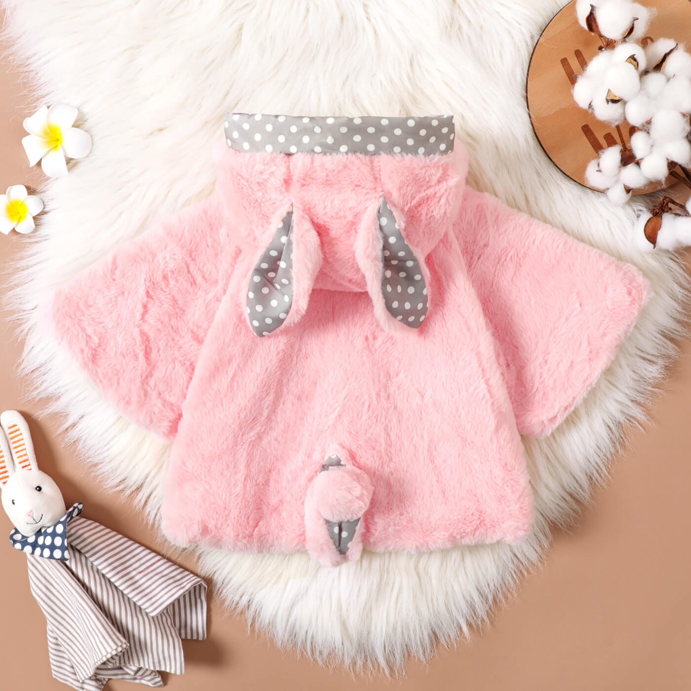 Blanita bebe cu gluga ROYAL