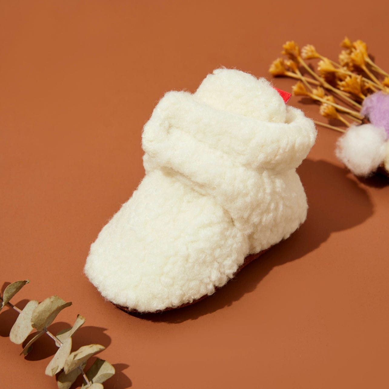 Papuci de casa pentru bebe