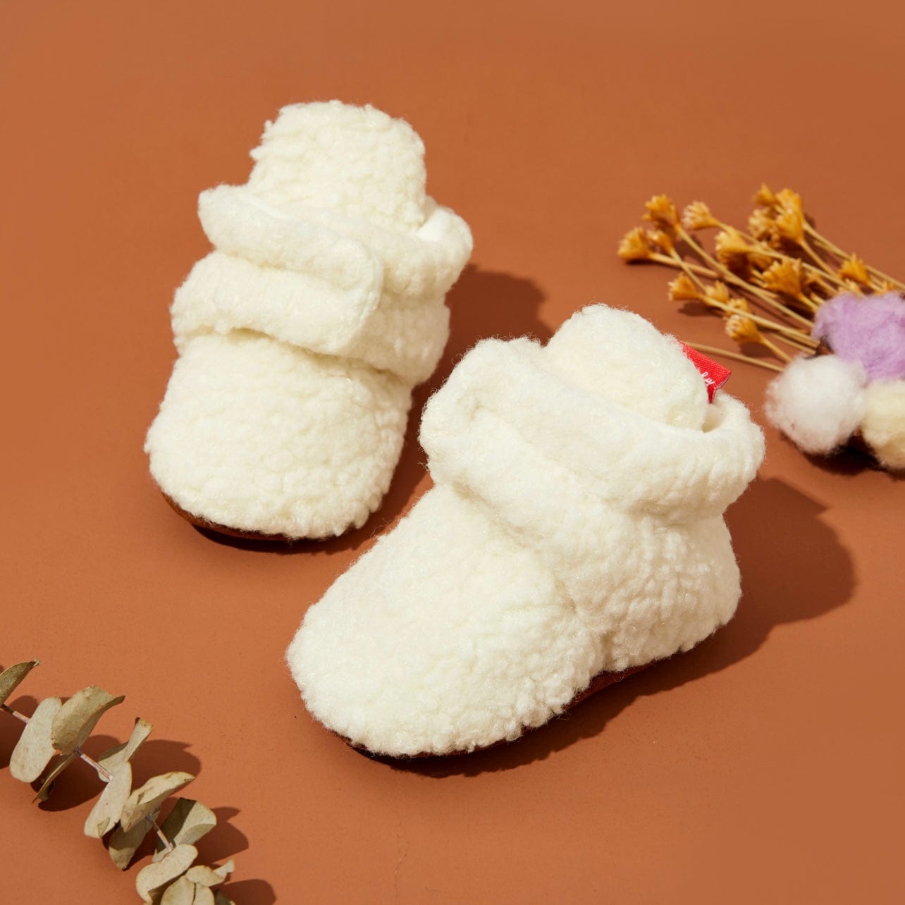 Papuci de casa pentru bebe