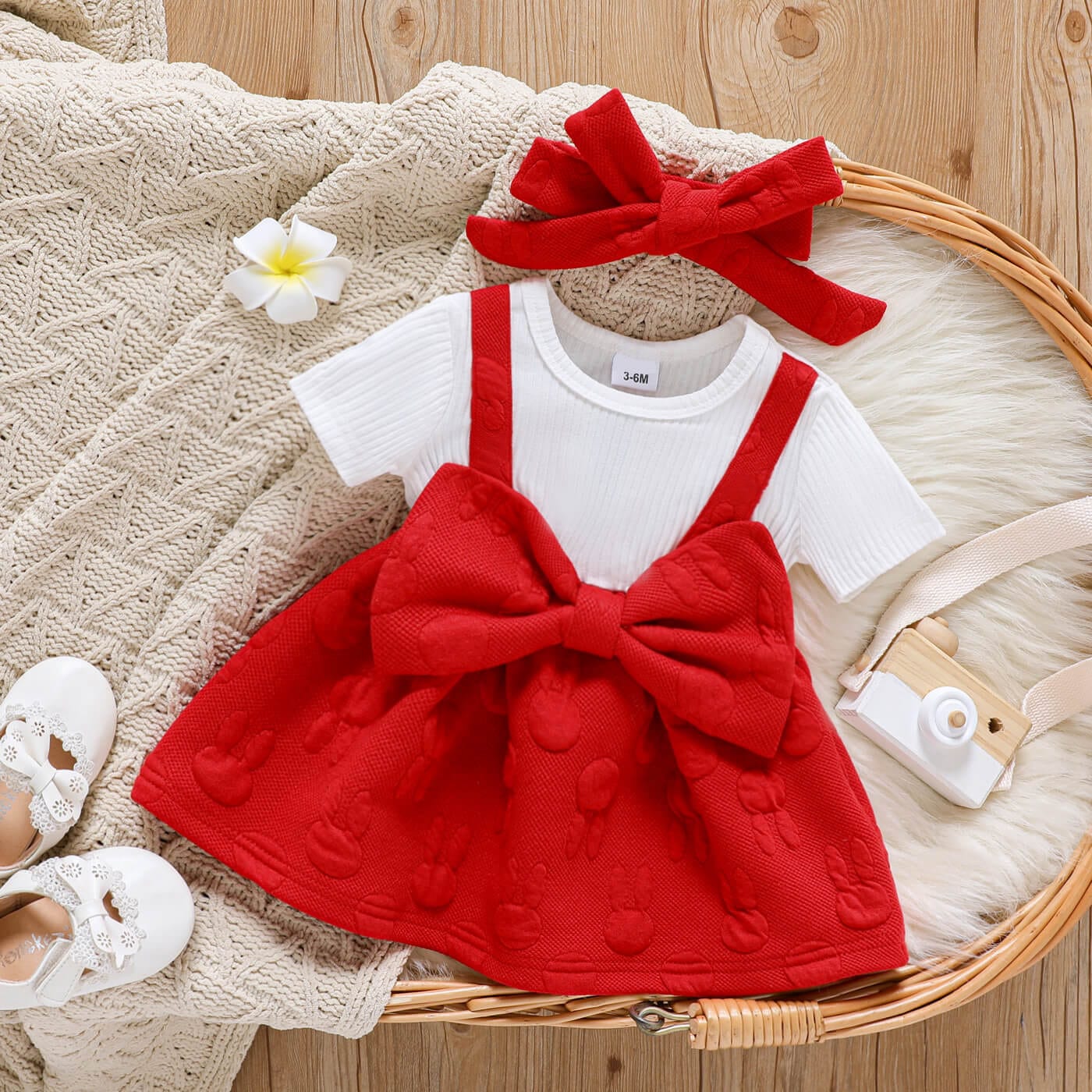 Rochita rosie si bentita MARIA