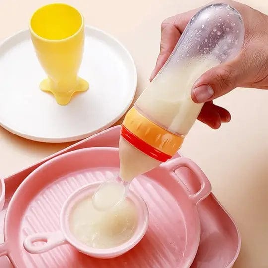 Lingurita cu rezervor pentru bebelusi