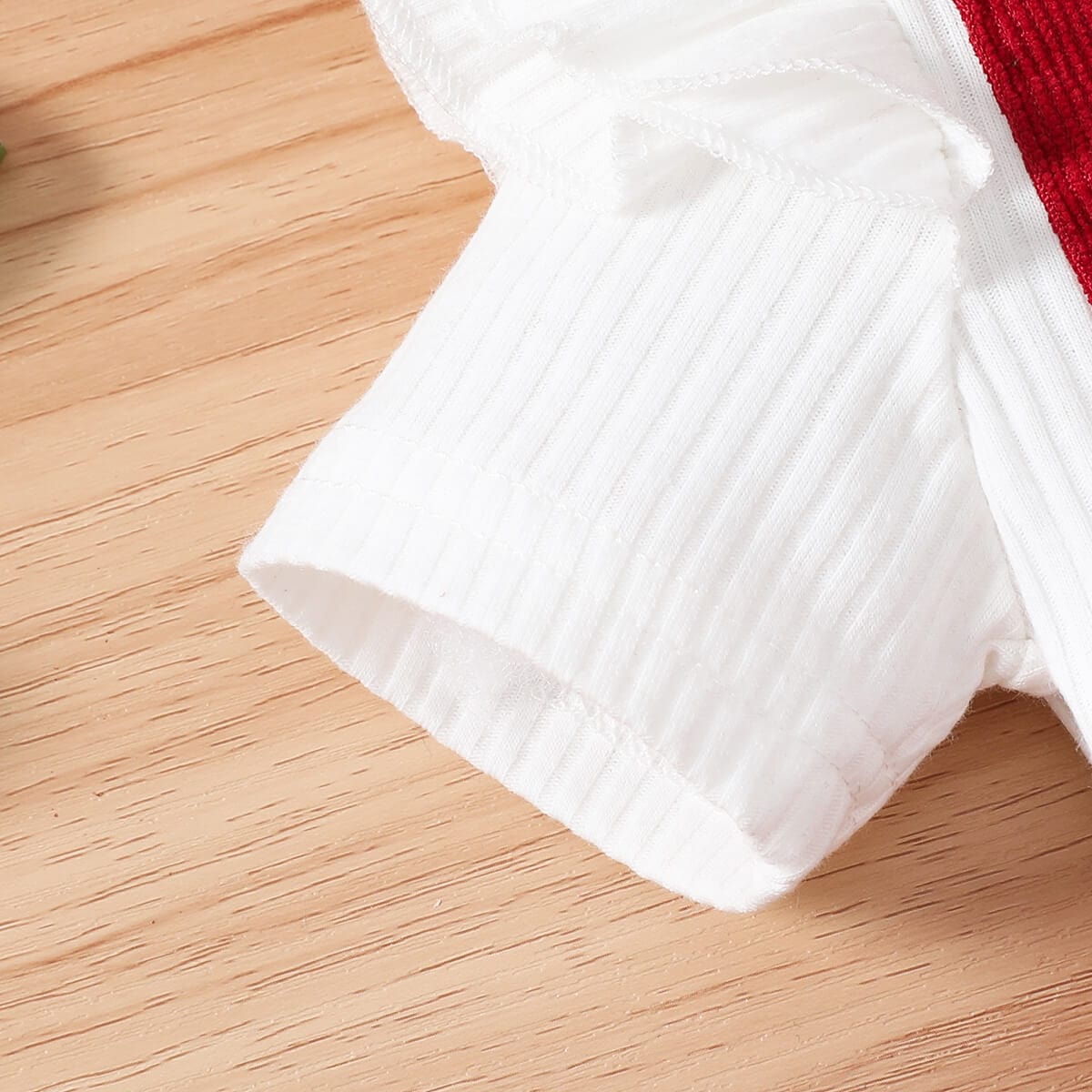 Salopeta tip rochita pentru bebe SCUFITA-ROSIE