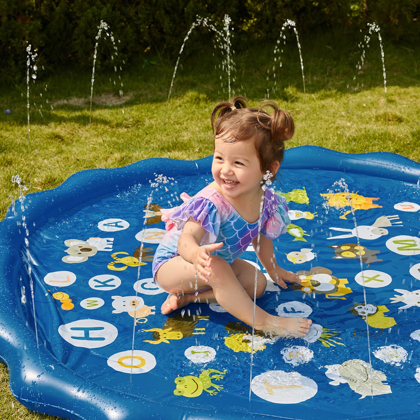 Mini piscina pentru bebelusi cu fantana stropitoare