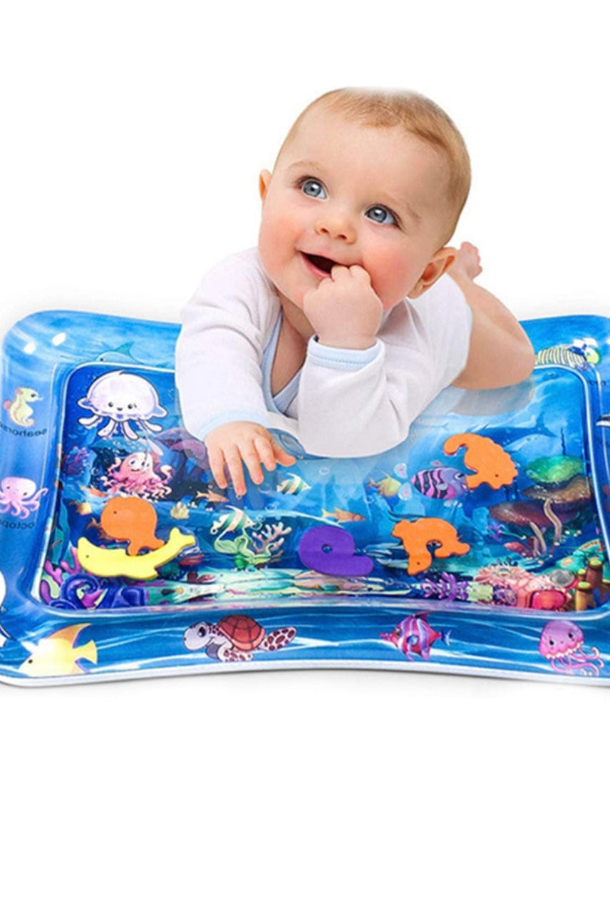 Salteluta de joaca cu apa si aer